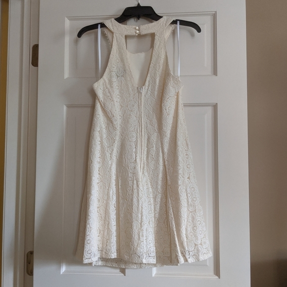 COPY - Crocheted Summer Dress Size 11 - Picture 2 of 5